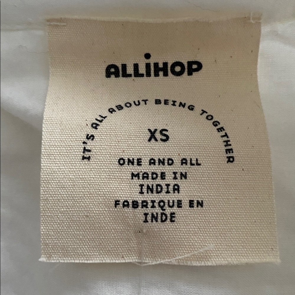 NWT ANTHROPOLOGIE EMBROIDERED SHIRT ALLIHOP DON'T FOLLOW ME I'M LOST TOO size Xs - Picture 4 of 9